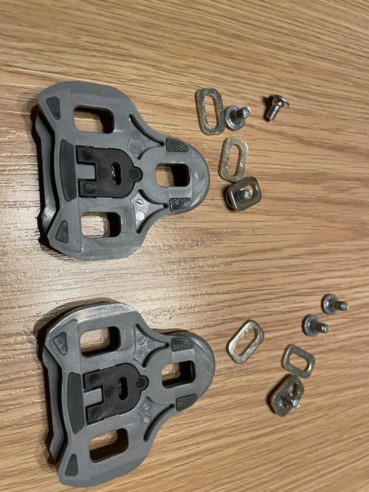 Pedais de estrada look + cleats