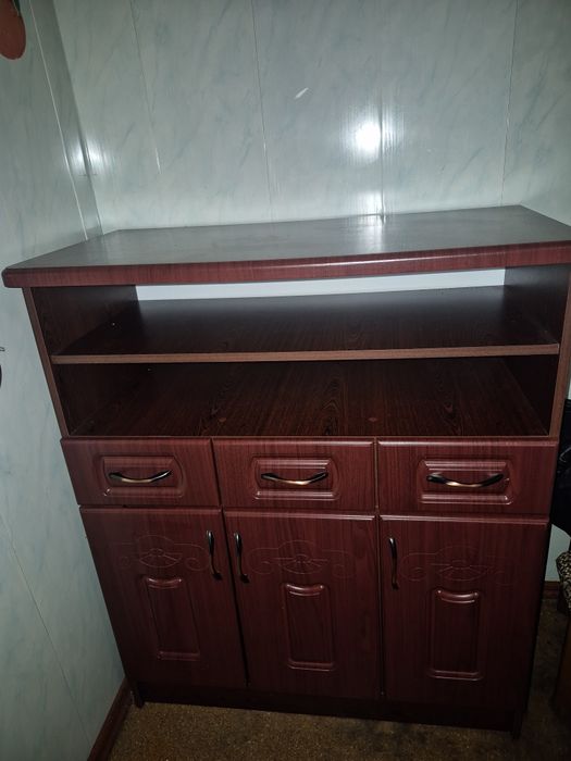 Комод для зберігання одягу