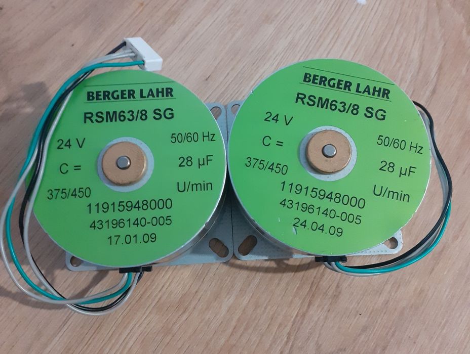 silnik synchroniczny Berger Lahr RSM63/8 SG 4szt