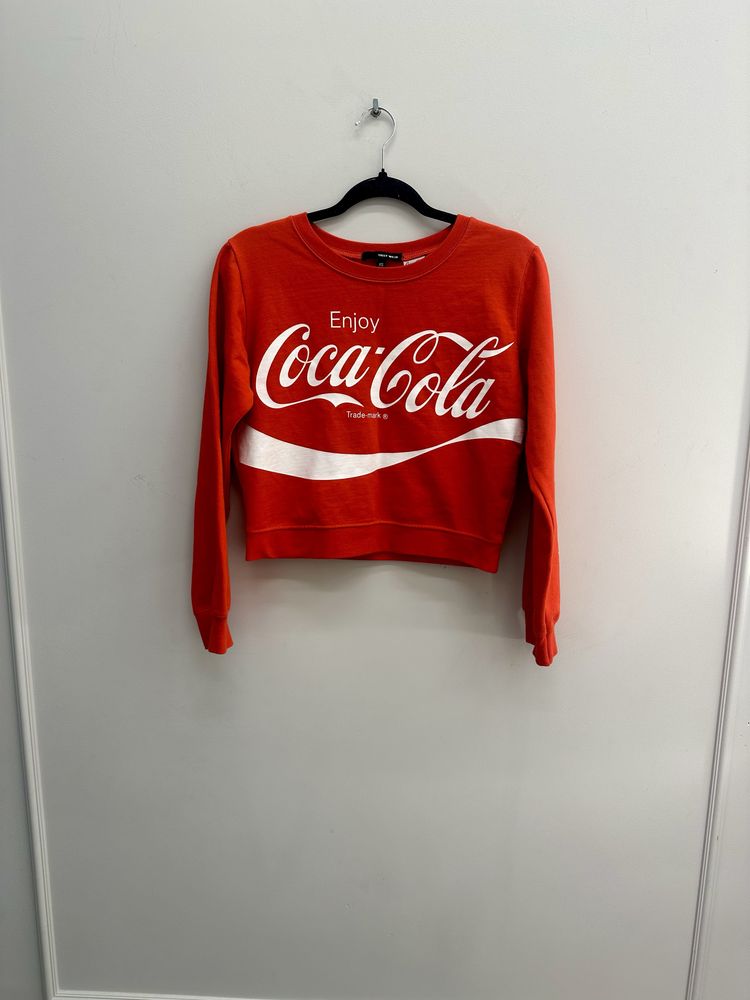 Czerwona bluza crop top Coca-Cola