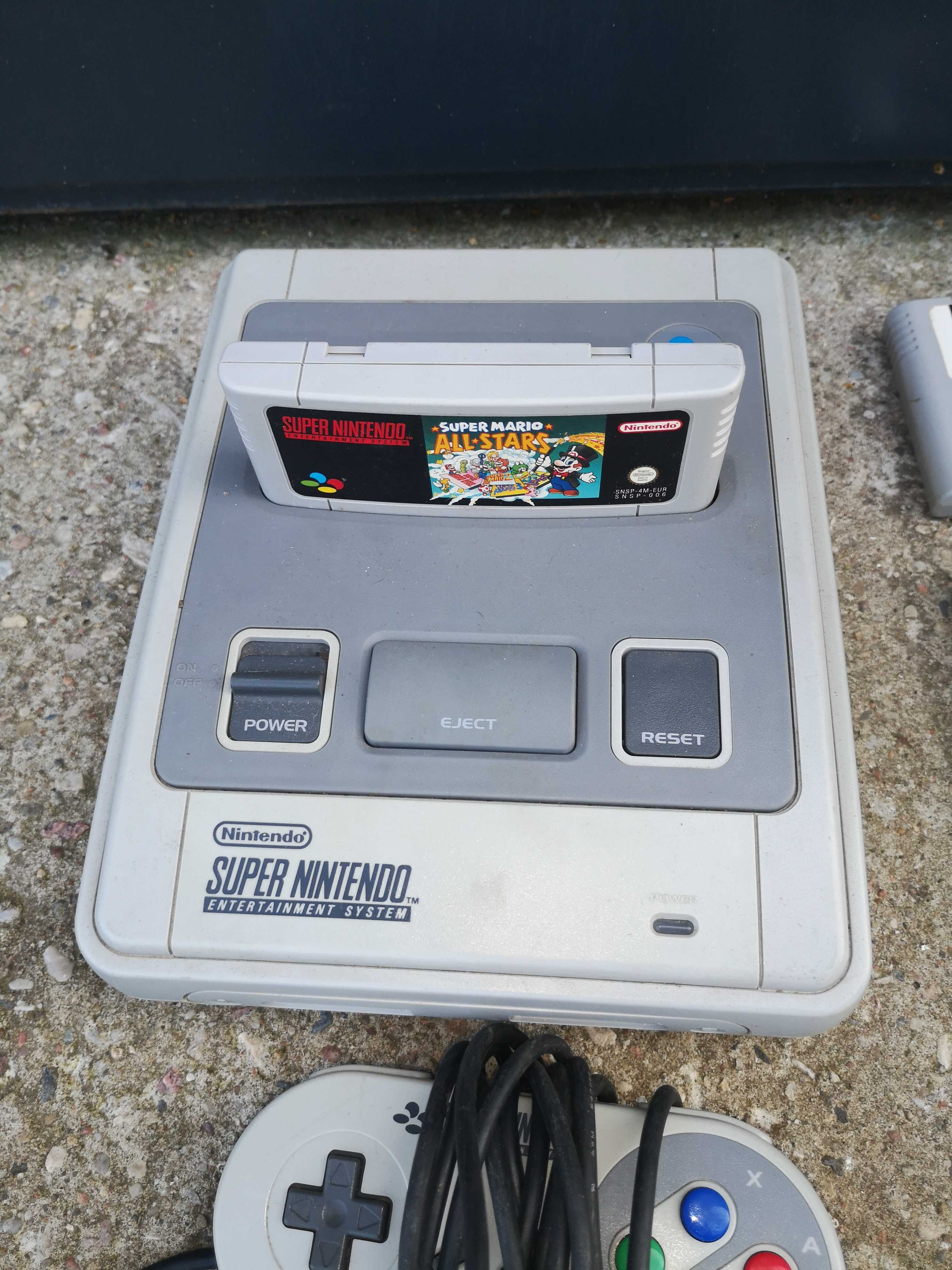 Konsola Super Nintendo SNES+4 Gry+3 Pady Komplet