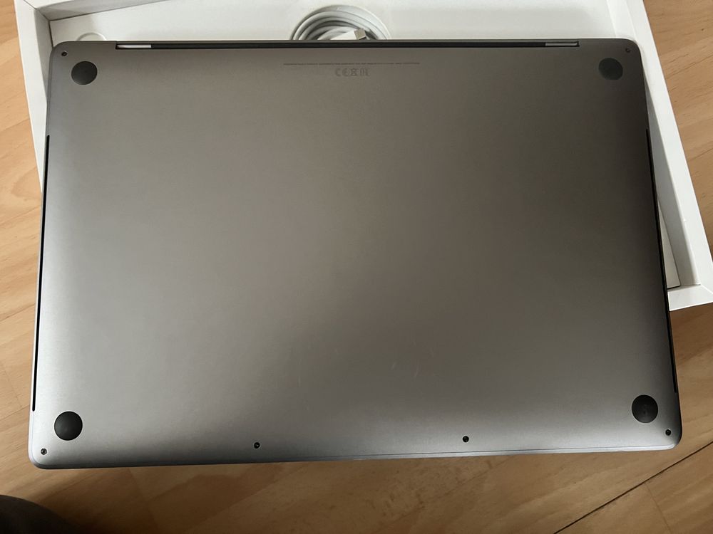 MacBook Pro 16 2019 A2141 16GB 512GB Radeon