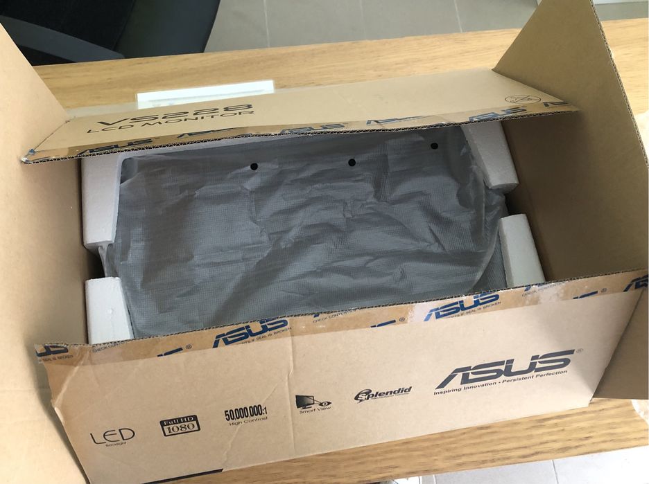 Monitor Asus 19” (como novo)