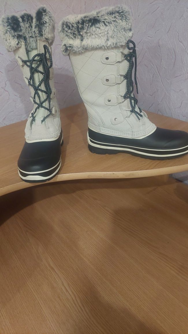 Зимові сапоги жіночі