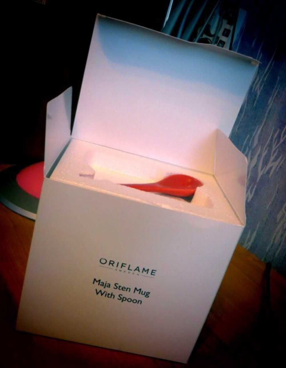 Кружка керамiчна з ложкою вiд Oriflame