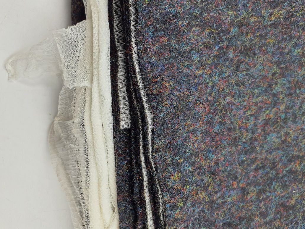 Tkanina na piance kupon 3 m.x 149 cm.