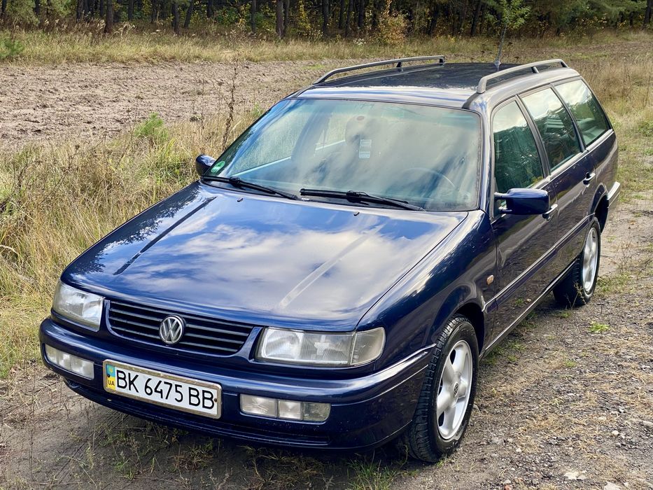 Volkswagen Passat B4 універсал пассат фольксваген
