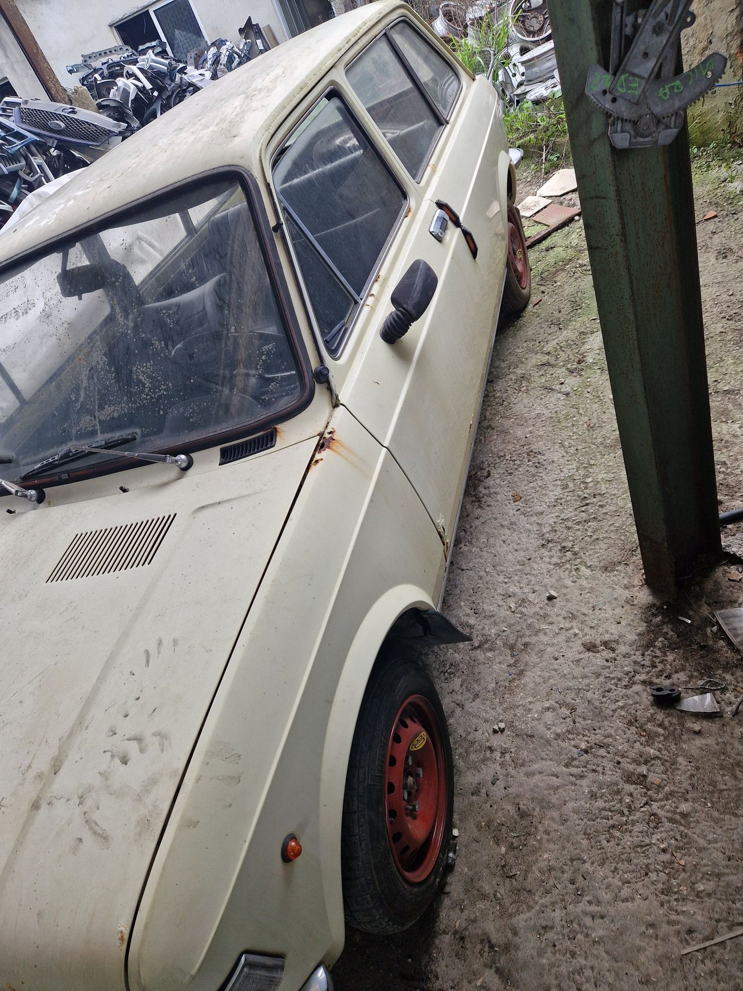 Fiat 128 wagon 1975