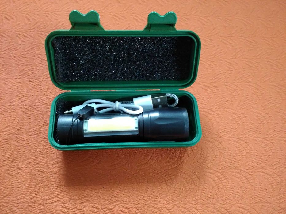 Мини-светодиодный фонарик Q5 Zoom - 2000 люмен.