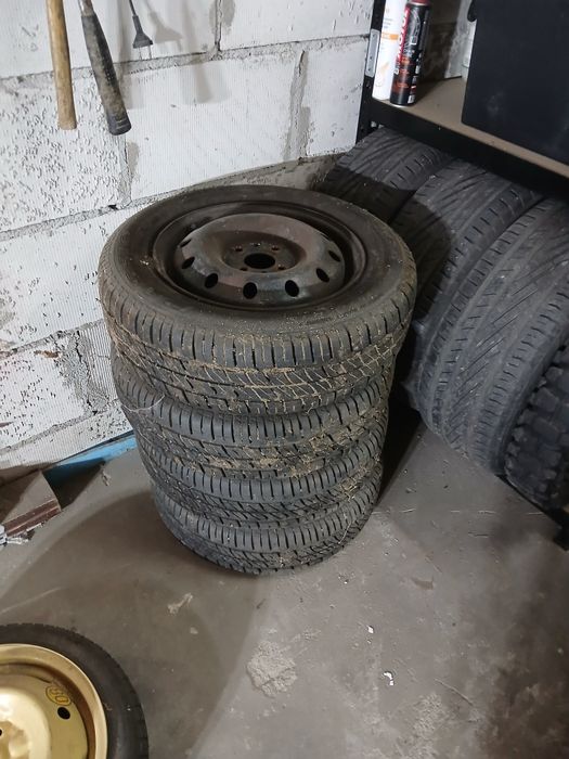 Felgi stalowe z oponami 4x100 R.14