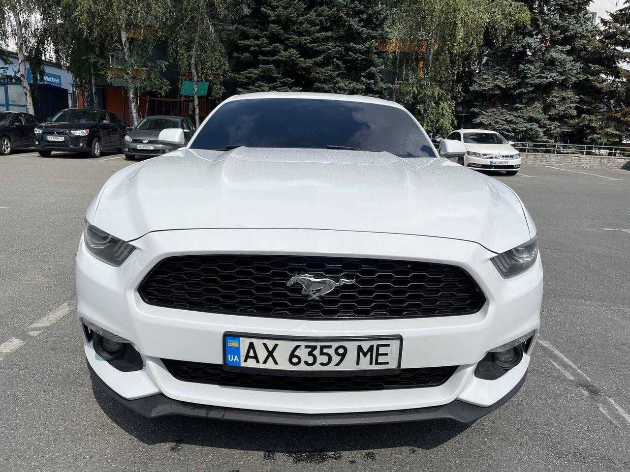 Ford Mustang єкобуст