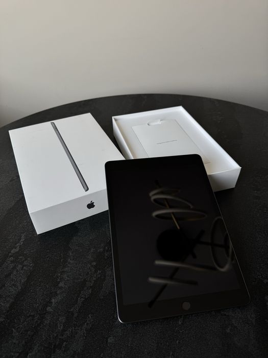 iPad (9th Generation) Wi-Fi 256GB