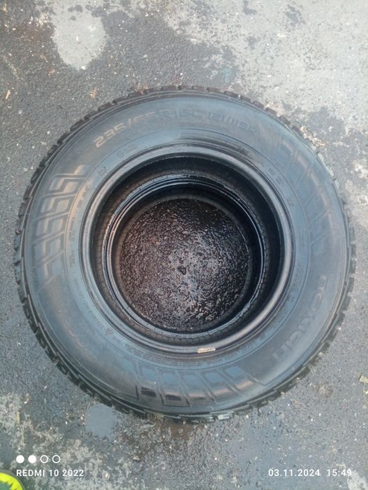 Резина Nokian 235.65.16 C