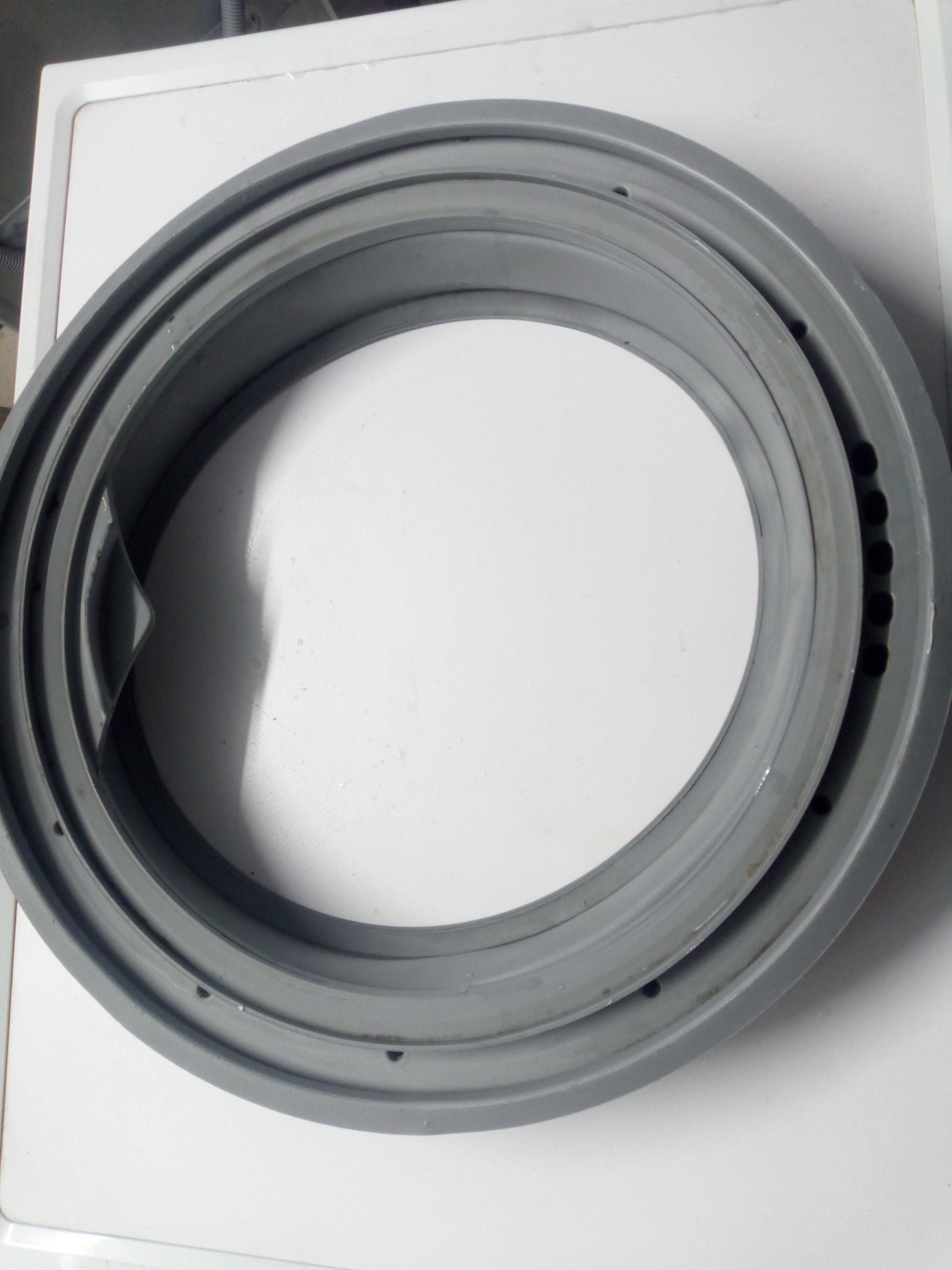 fartuch do pralki Whirlpool AWOC