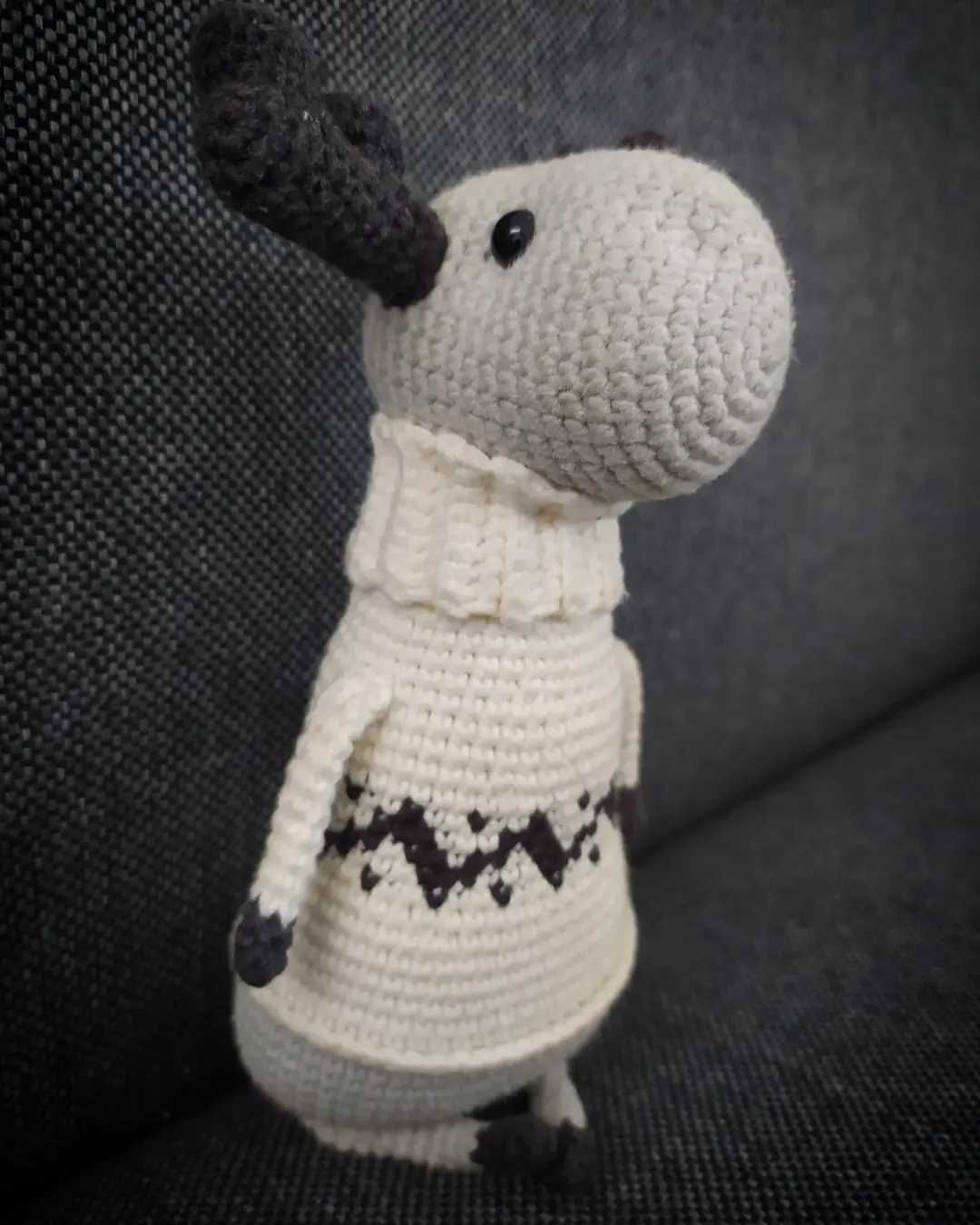 Łoś podróżnik amigurumi