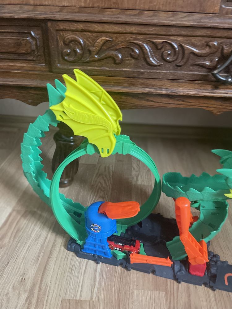 Трек Hot Wheels