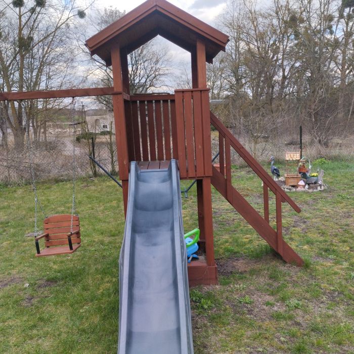 Plac zabaw drewniany
