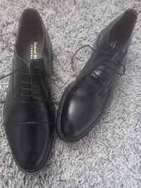 Чоловічі туфлі Samuel Windstor (нові)