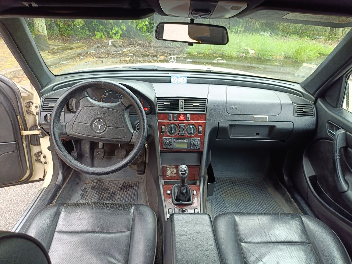 Mercedes C200 - Nacional