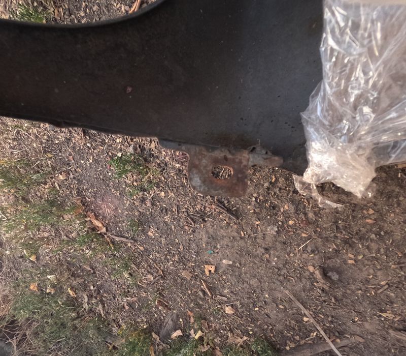 Крило переднє праве mersedes ml w163