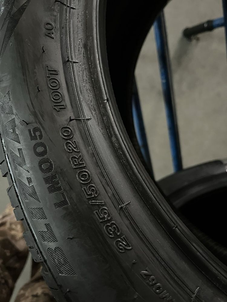 255/45/20+235/50/20 R20 Bridgestone Blizzak LM005 4шт нові зима