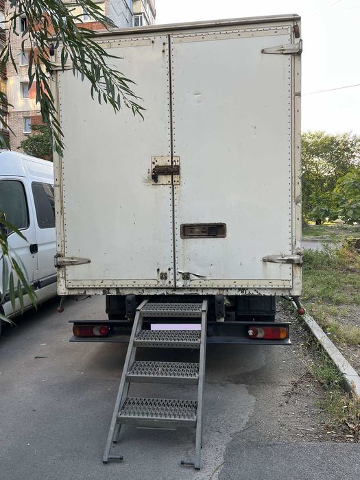 Рено Маскотт Renault Mascott 2010