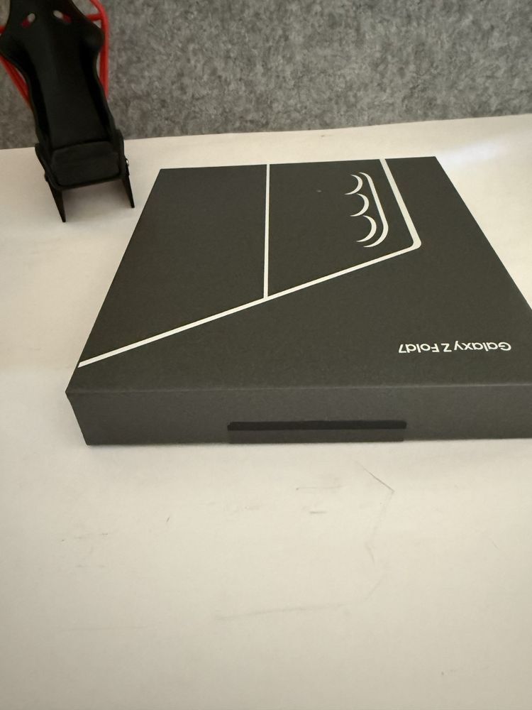 Samsung Z Fold 7 512GB JETBLACK Selado (Aceito retomas) +capa original