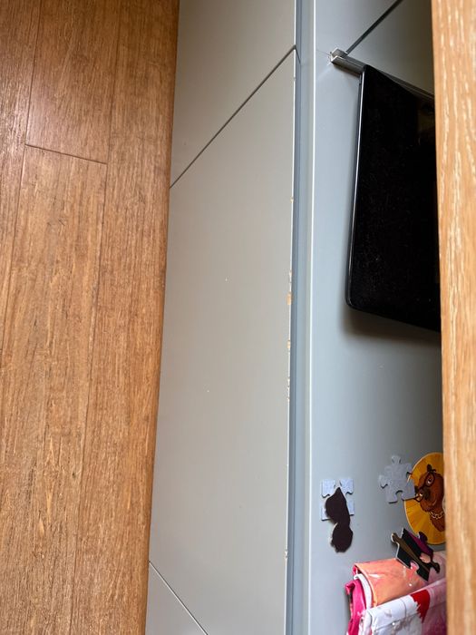 Szafka RTV z szufladami