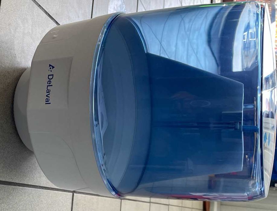 Pojemnik na ręczniki duży DeLaval