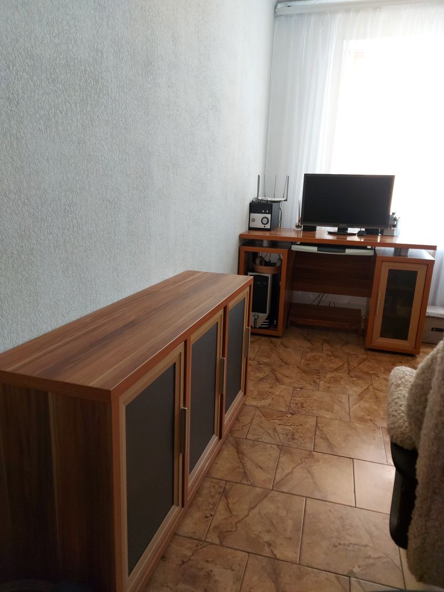 Комод + стол письменный+шкаф