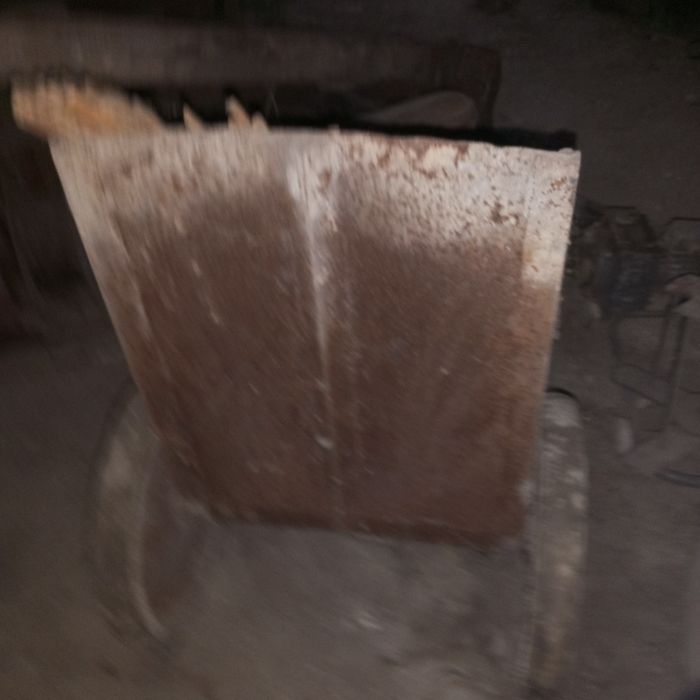 Тачка металическая советская двухколесная