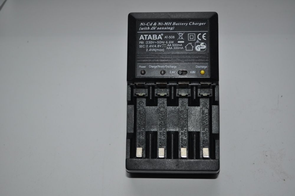 Зарядное ATABA AT-508