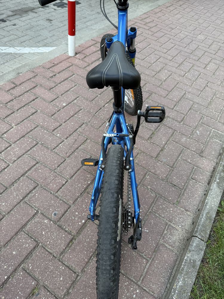 Rower dziecięcy Specialized Hotrock 20