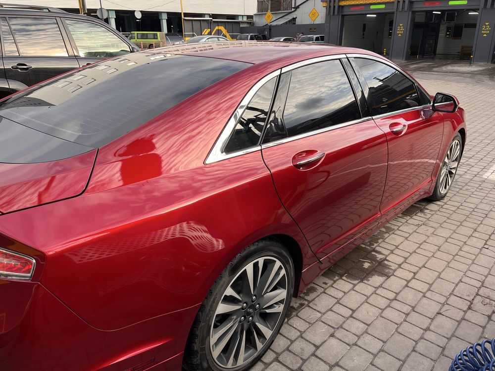 Lincoln MKZ 2.0 t. Reserve 2017