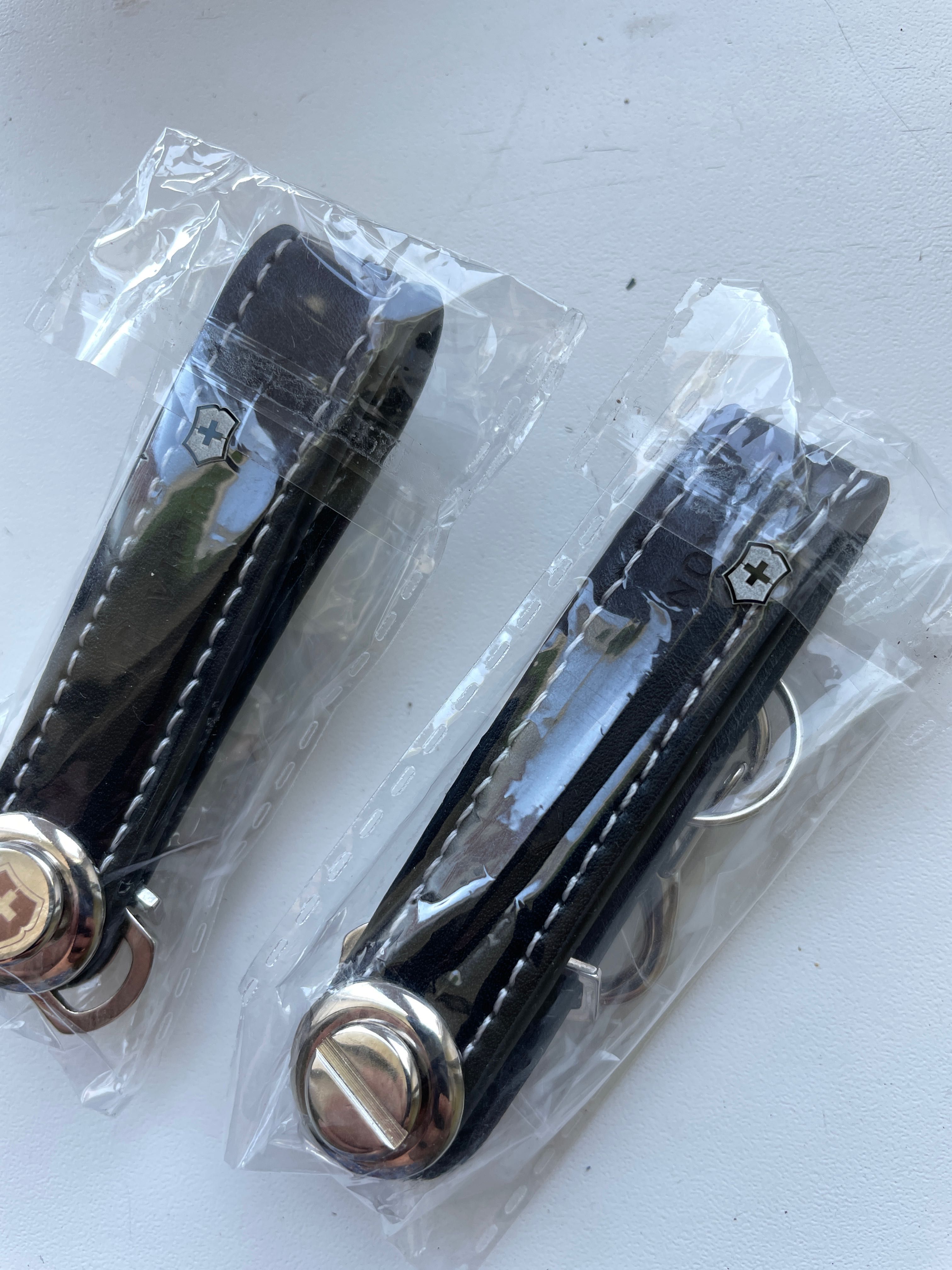 Ключница Victorinox. Футляр органайзер держатель для ключей. Новый