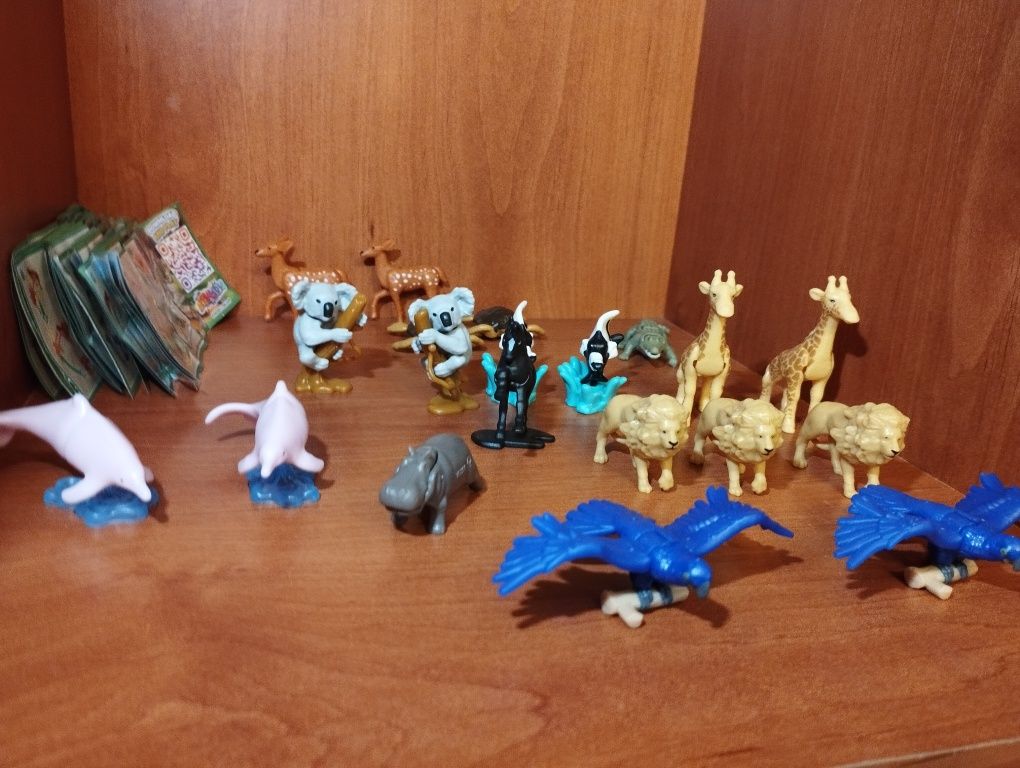 Киндер животные игрушки Natoons фигурки коала лев жираф рыба дельфин.