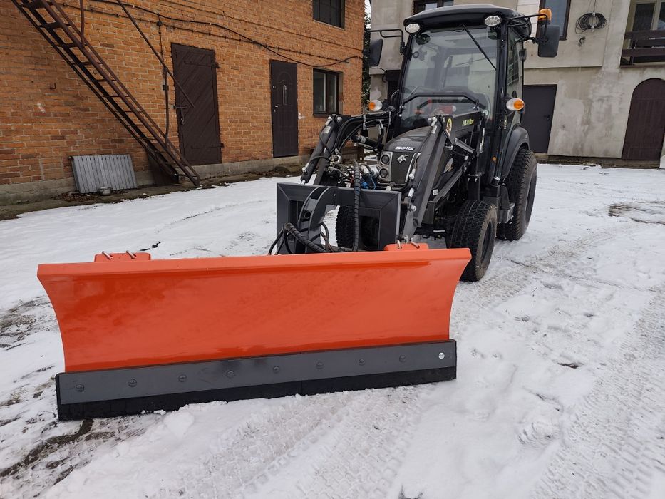 odśnieżanie  parkingów chodników szkół