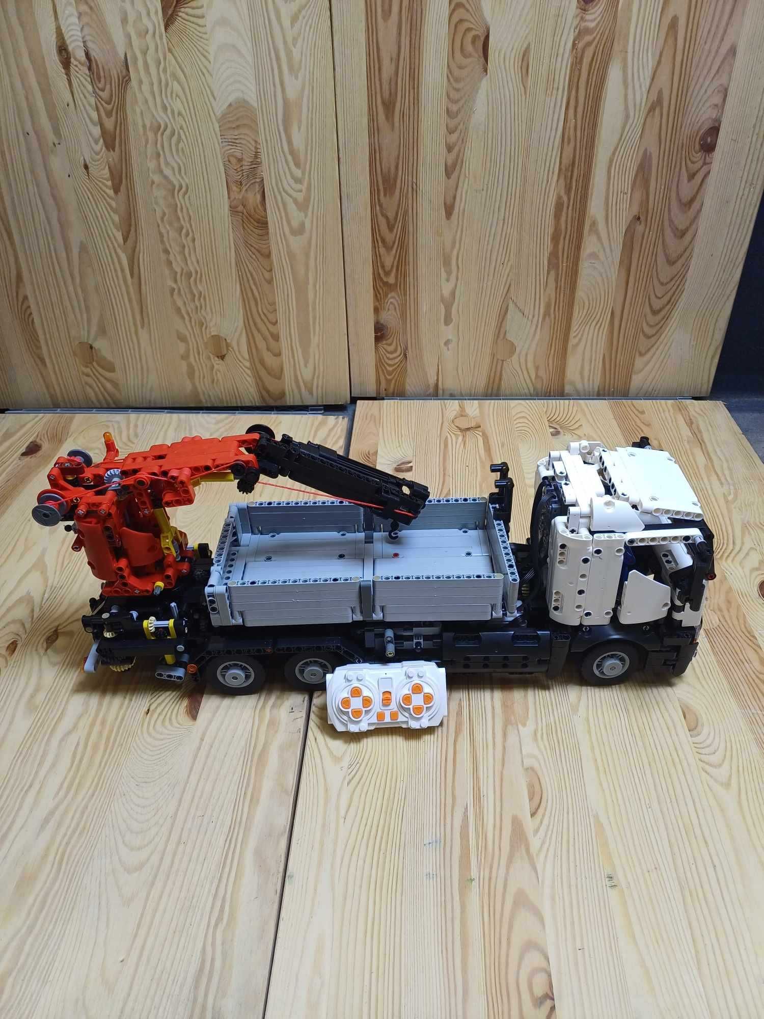 Reobrix 22011 Technic CRANE TRUCK