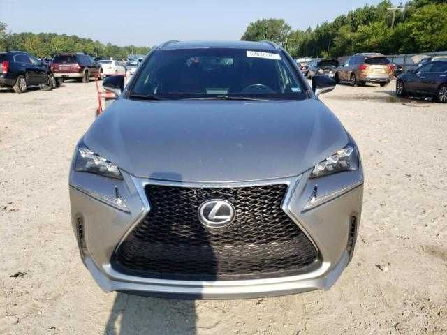 Lexus NX 200T 2015 Року