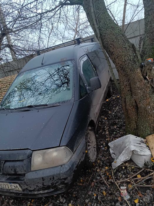 Пежо експерт 2004 рік