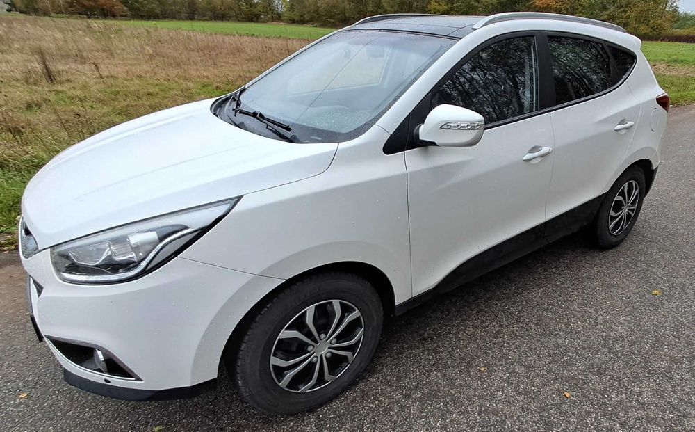 Hyundai ix35 po lifcie   1.7 CDRI 2014r niski przebieg