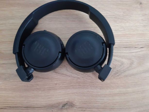 Słuchawki JBL bezprzewodowe, nauszne, czarne