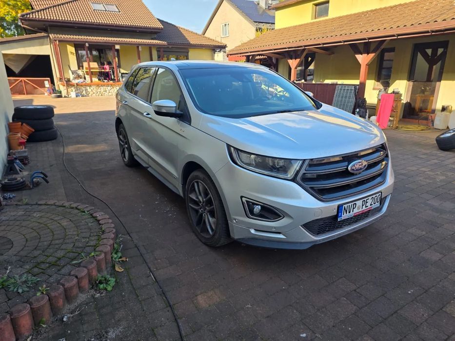 Ford Edge FulOpcjaPanoramaRadarSkóraAlcantaraNaviKamerySonyNapęd4xSamParkuje
