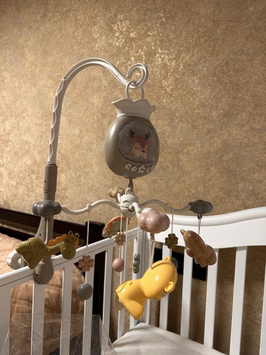 Мобіль музикальний з проектором