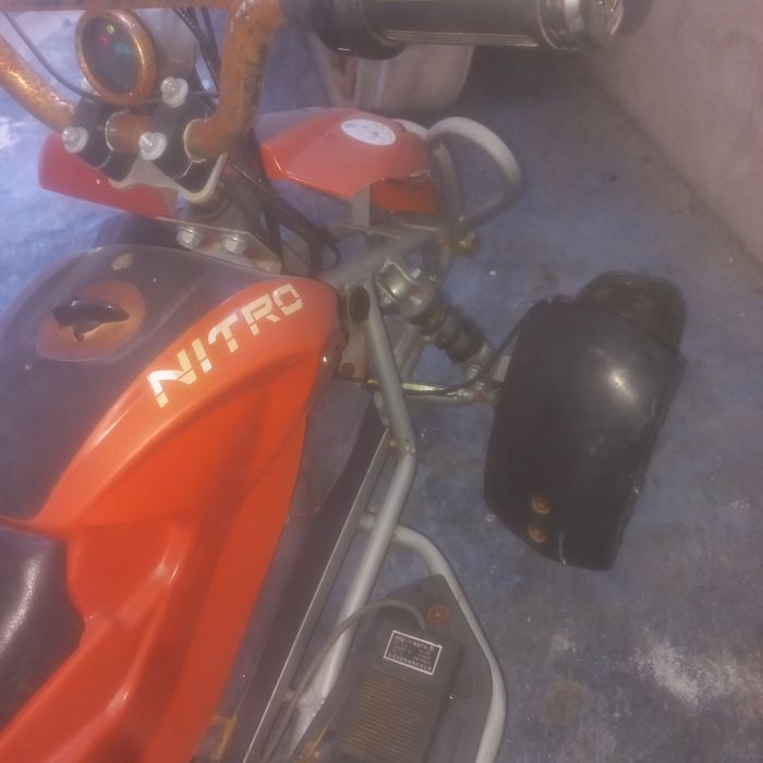 Moto quatro criança motor eléctrico