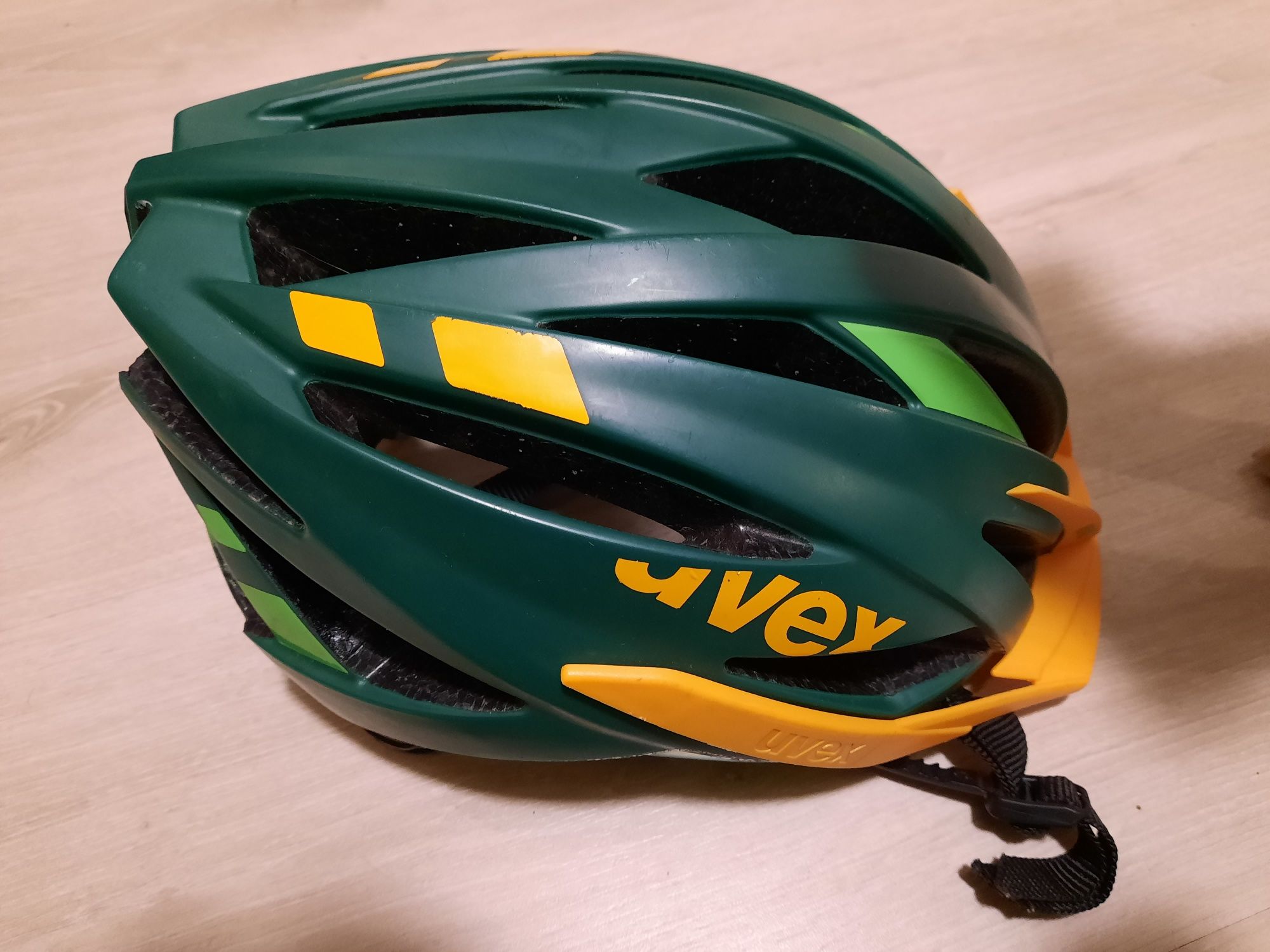 Kask rowerowy Uvex 52-56cm