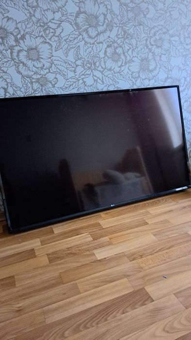Телевізор LG" 50" smart