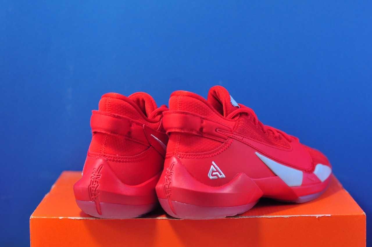 Кроссовки Nike SF AF1, Zoom Freak 2 р.39, 38 Оригинал
