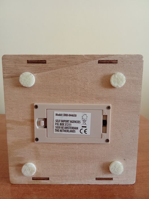 Різдвяний дерев'яний світильник