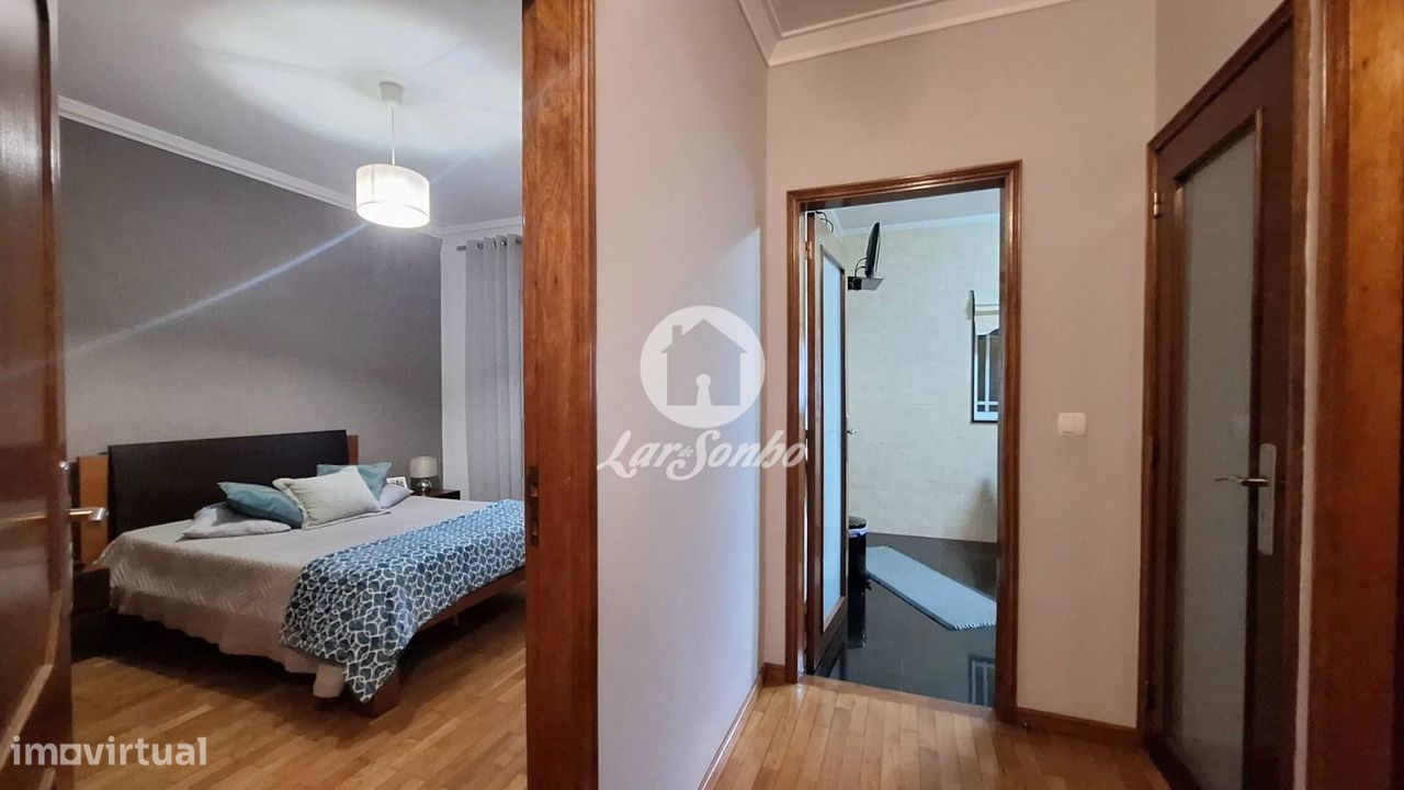 Moradia em Banda T3 em Vila Nova da Telha, Maia
